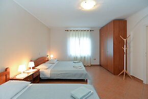 Apartment 1089