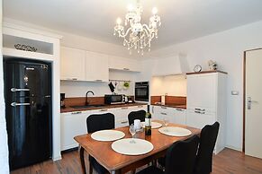 Apartment 1089