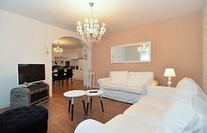 Apartment 1089