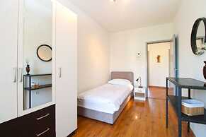 Apartment 1092