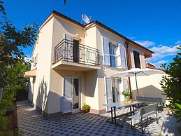 Apartment 1092