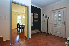 Apartment 1092