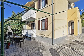 Apartment 1096
