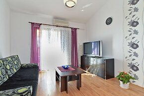 Apartment 1096
