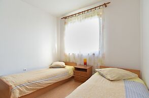 Apartment 1098