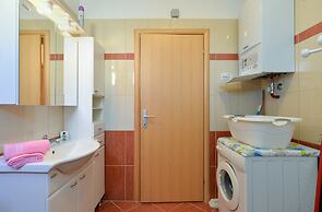 Apartment 1100