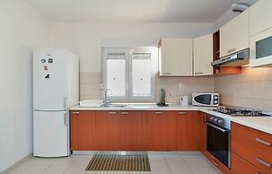 Apartment 1100