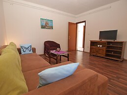 Apartment 1103