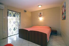 Apartment 1112