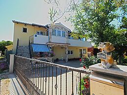 Apartment 1112