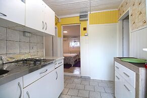 Apartment 1112
