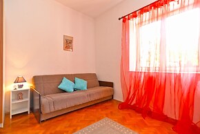 Apartment 1122