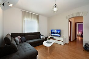 House 1125