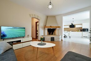 House 1125