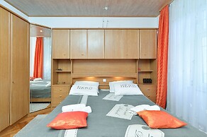 Apartment 1128