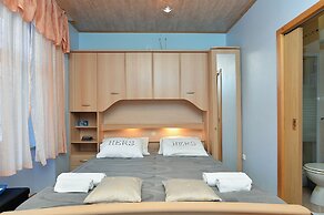 Apartment 1128