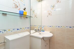 Apartment 1128