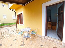 Apartment 1160