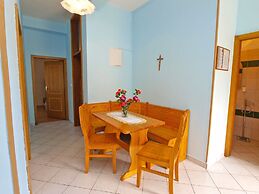 Apartment 1160