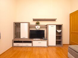 Apartment 1160