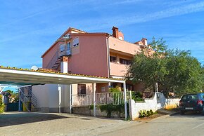 Apartment 1168