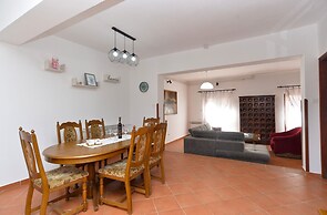 Apartment 1168