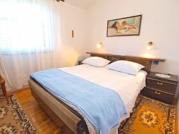 Apartment 1169