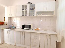Apartment 1169