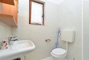 Apartment 1174