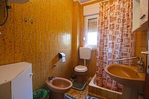 Apartment 1198