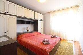Apartment 1198