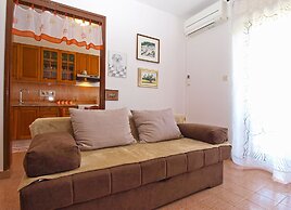 Apartment 1200