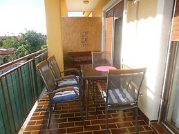 Apartment 1200