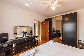 Apartment 1202