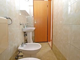 Apartment 1202
