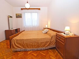 Apartment 1210