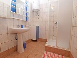Apartment 1210
