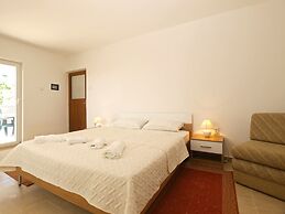 Apartment 1215