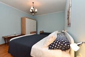 Apartment 1230