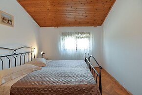 Apartment 1376