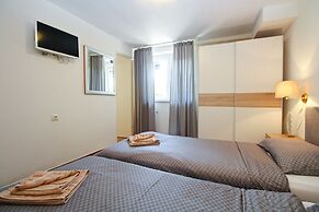 Apartment 1278