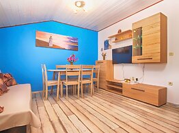 Apartment 1294