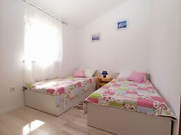 Apartment 1307