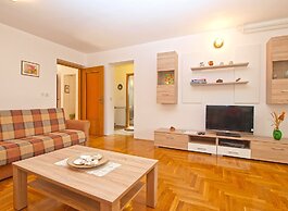 Apartment 1316
