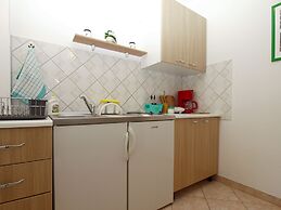 Apartment 1318