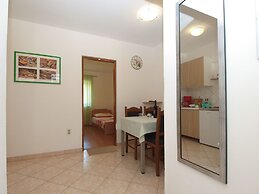 Apartment 1318