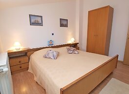 Apartment 1334