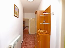 Apartment 1341