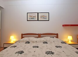 Apartment 1346