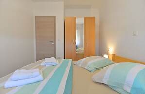 Apartment 1355